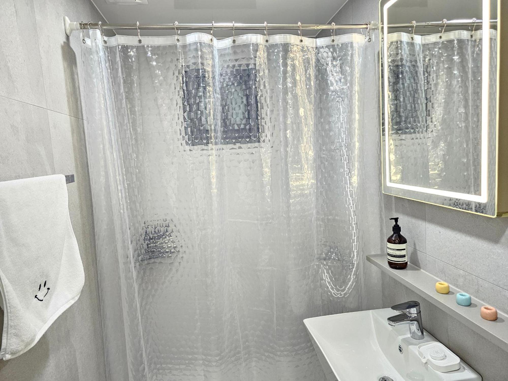 Apartment Serenity In Seoul, Up To 8,subway 5minutes On Foot, 3,6line, Gtx-a Line, Seoul